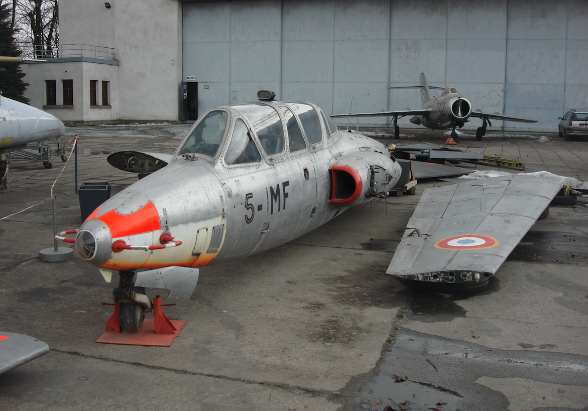 Aerospatiale CM.170 Magister nb 5-MF nr 458. 2010 rok. Zdjęcie Karol Placha Hetman