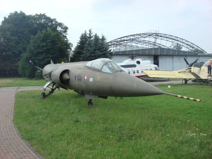 Danish CF-104 nb R-855. MLP Czyżyny 2011. Photo by Karol Placha Hetman