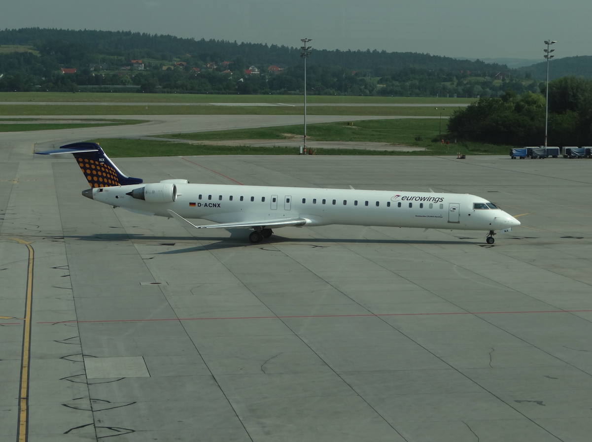 Bombardier CRJ-900. 2012 rok. Zdjęcie Karol Placha Hetman