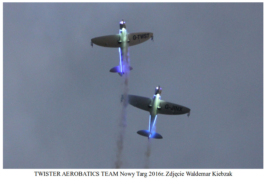 TWISTER AEROBATICS TEAM. 2016 year. Photo by Waldemar Kiebzak