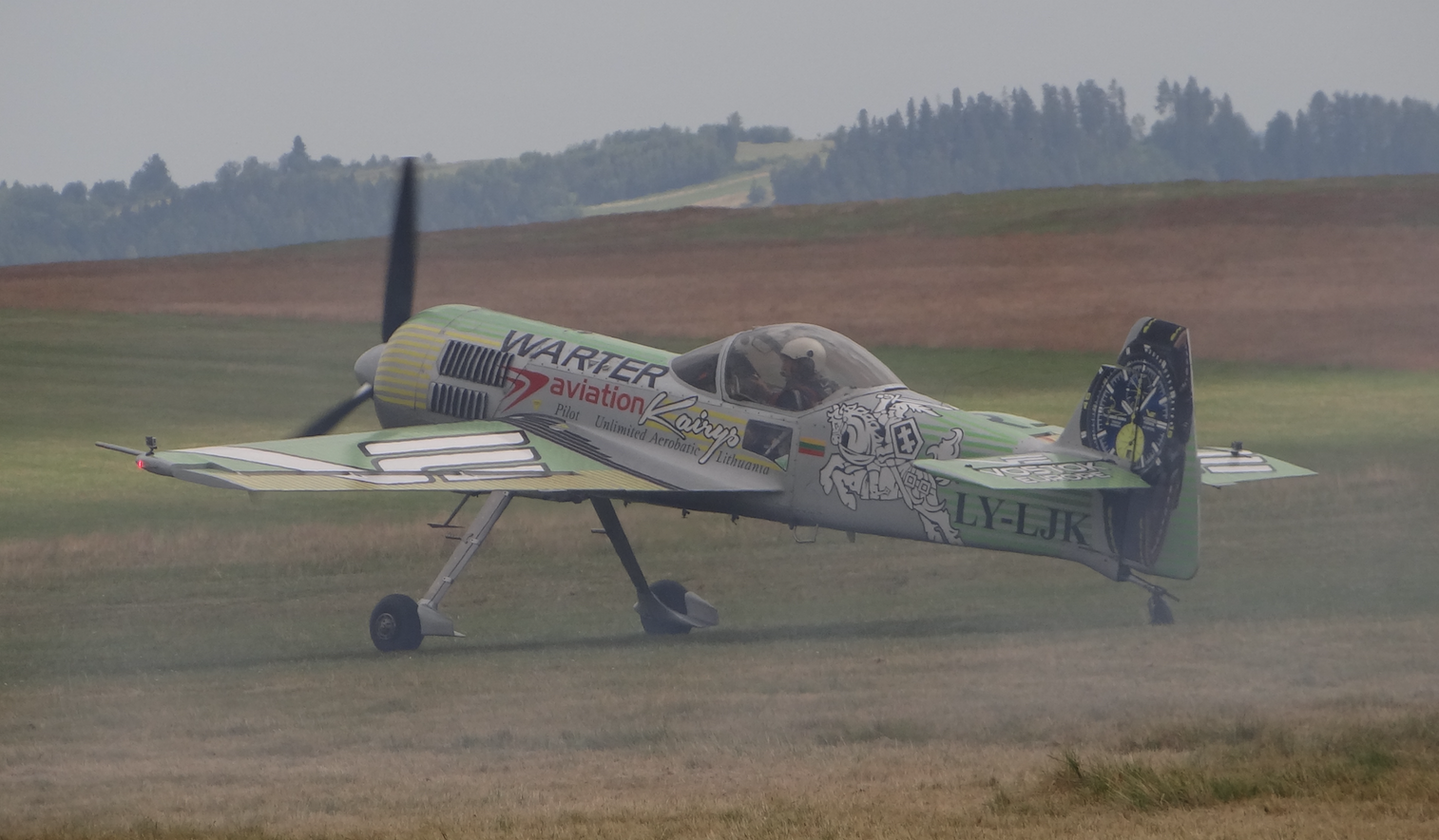 Jurgis Kairys i jego Su-31. Nowy Targ 2018 rok. Zdjęcie Karol Placha Hetman