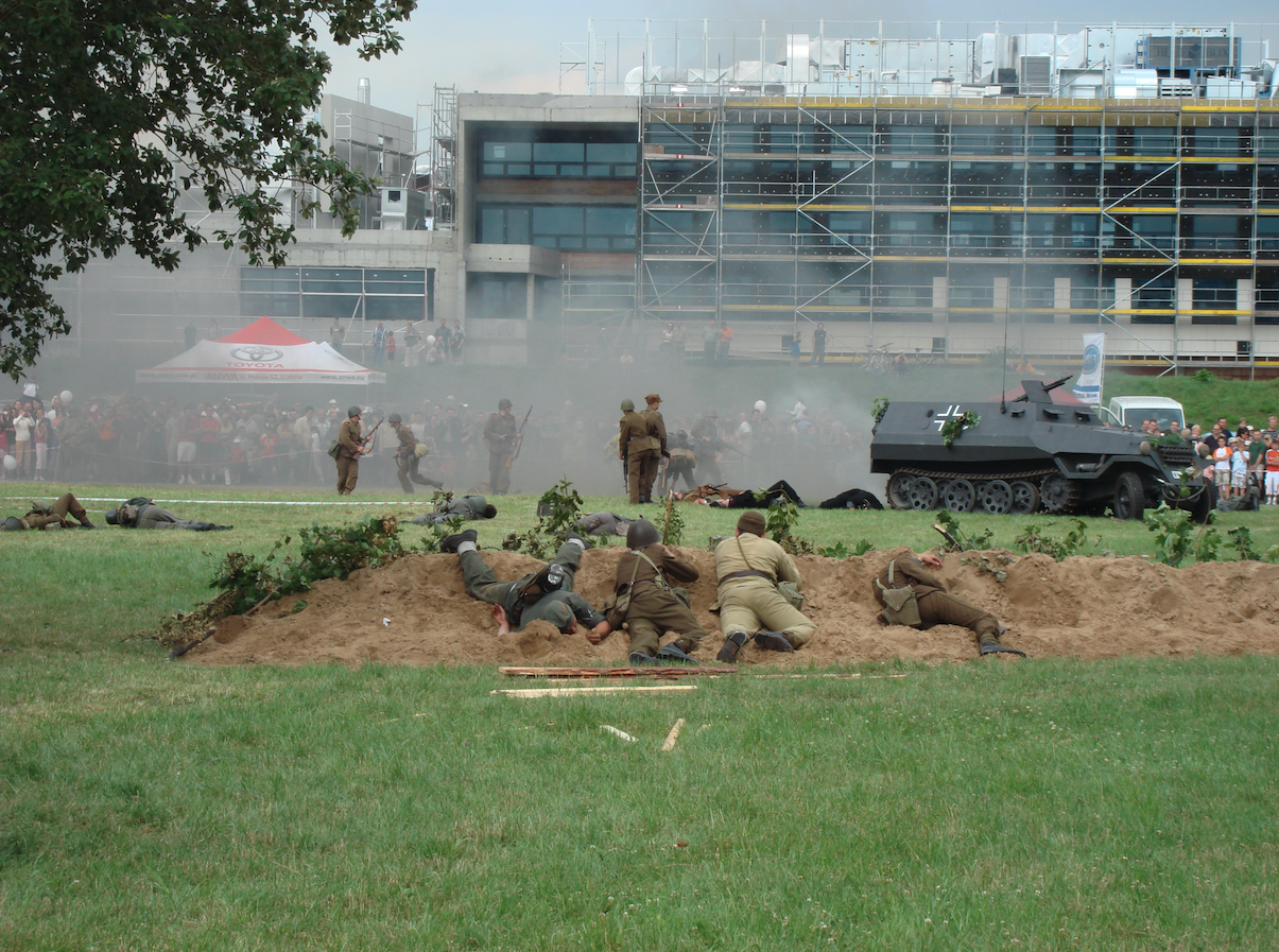 Staging of the Battle of Normandy. 2007. Photo by Karol Placha Hetman