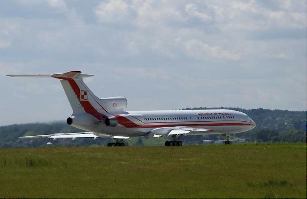 Tupolew Tu-154 M Lux nb 101 Lotnisko Balice 2006 rok. Zdjęcie LAC