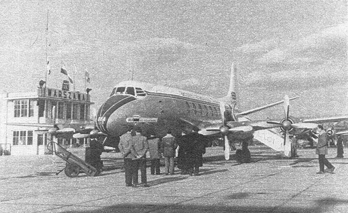 Vickers Viscount Typ 700 na Lotnisku Okęcie 1958 rok. Zdjęcie Lotnisko Okęcie i British Airways