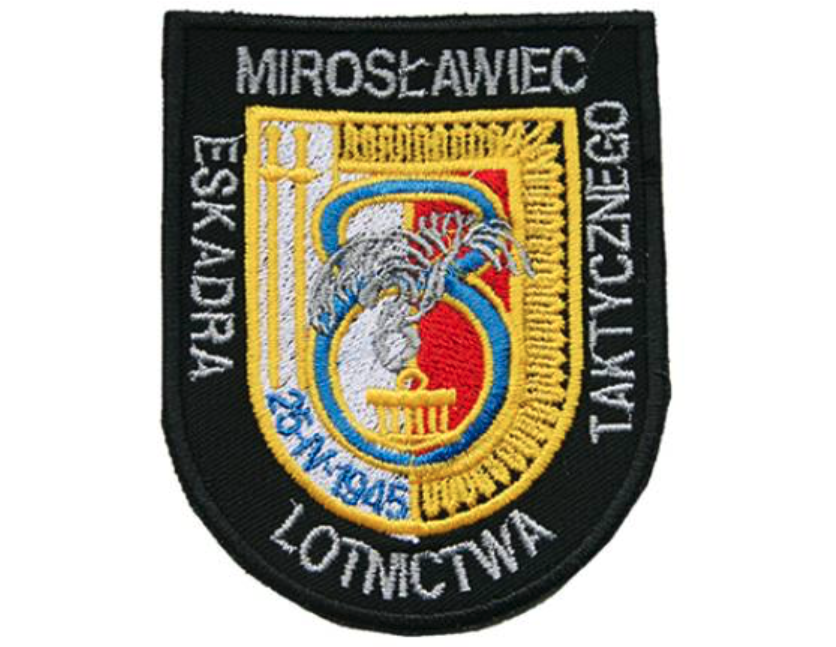 Emblem of the 8th Tactical Aviation Squadron.