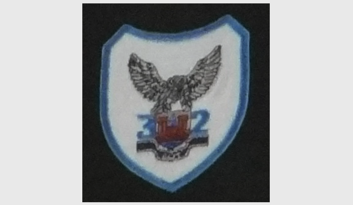 Emblem of the 32nd Tactical Reconnaissance Aviation Regiment