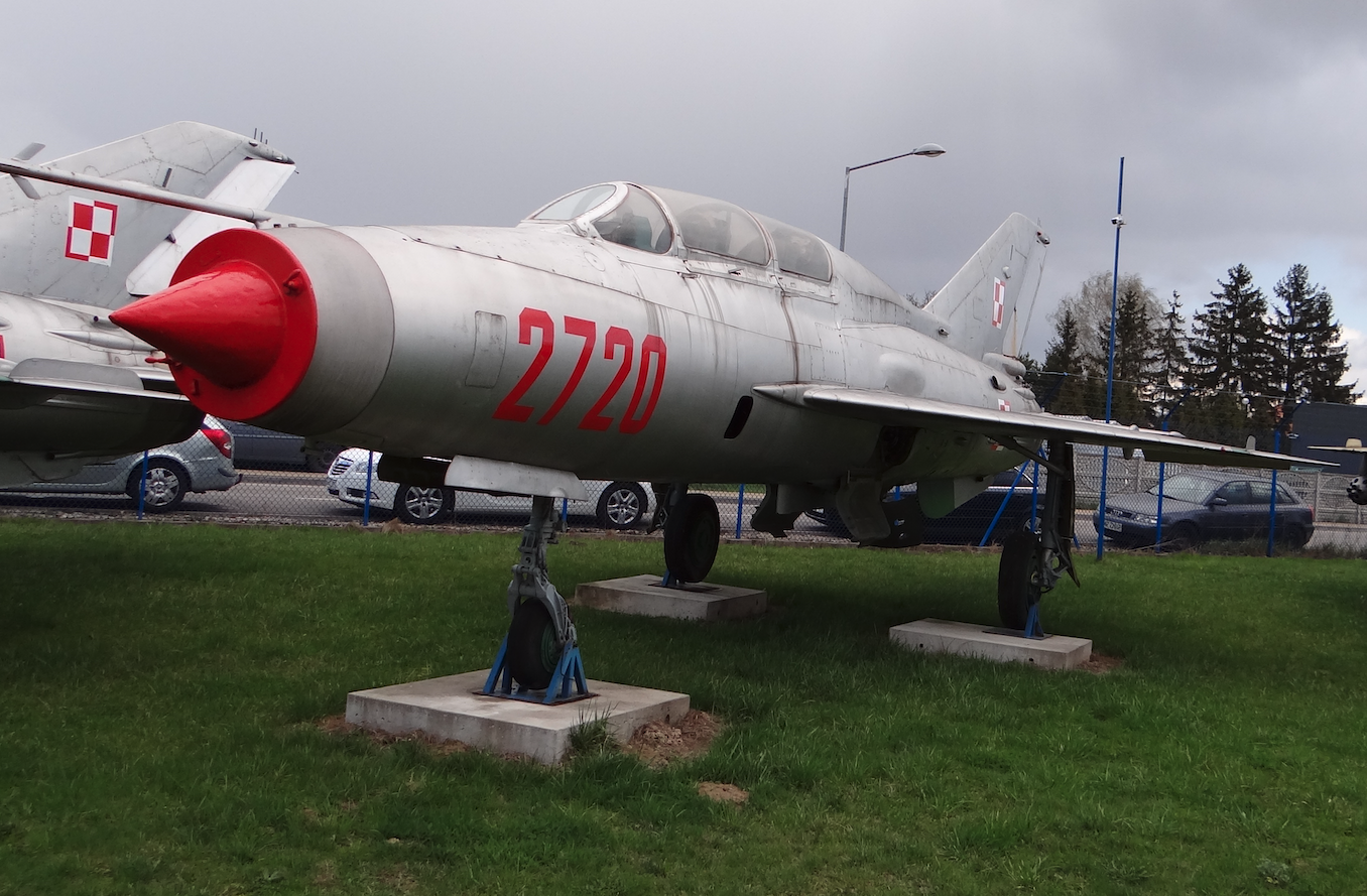 MiG-21 U nb 2720 (66-600). 2017 rok. Zdjęcie Karol Placha Hetman
