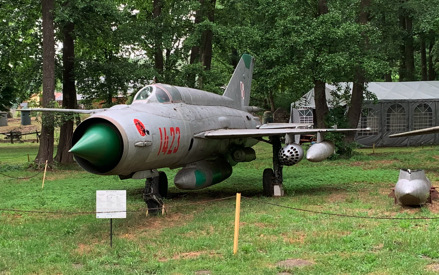 MiG-21 R nb 1423. 2022 rok. Zdjęcie Karol Placha Hetman