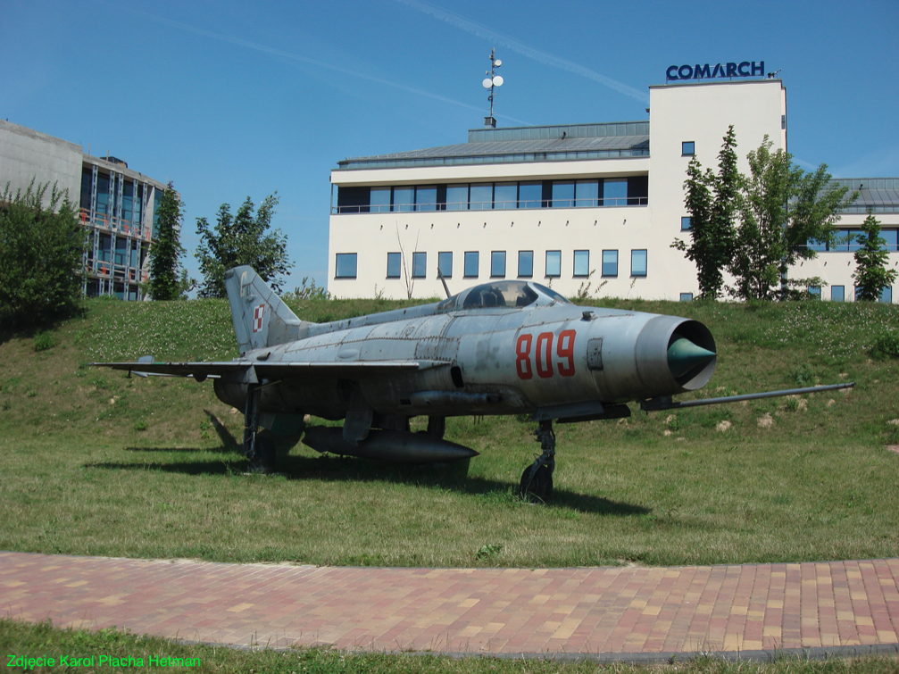 MiG-21 F-13 nb 809. 2007 rok. Zdjęcie Karol Placha Hetman