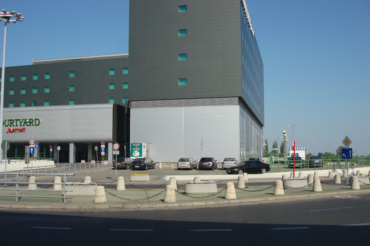 Airport Okęcie. 2009 year. Photo by Karol Placha Hetman