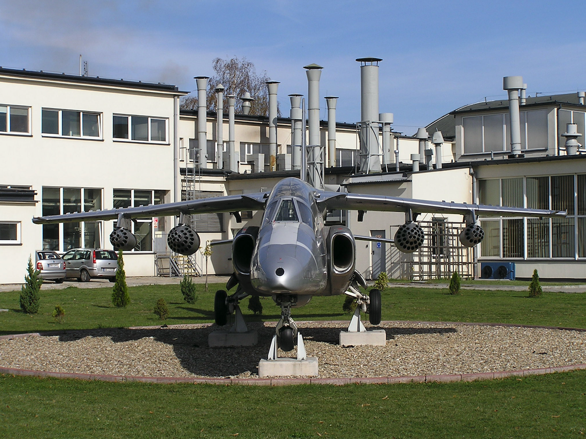 PZL I-22 Iryda M-96 nb 0401. Mielec. Zdjęcie Dawid Kasprzyk.