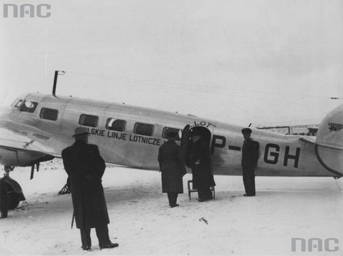 Lockheed L-10 Electra SP-BGH PLL LOT. 1938 rok. Zdjęcie Narodowe Archiwum Cyfrowe