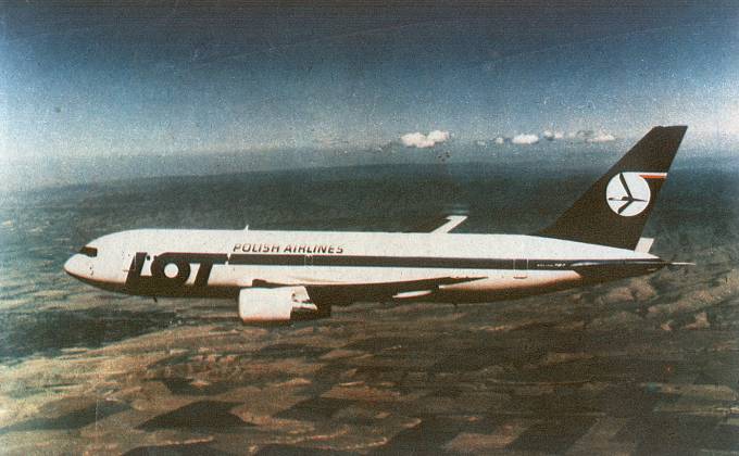 Boeing 767-200 ER, -300 ER. 1989. - Polot