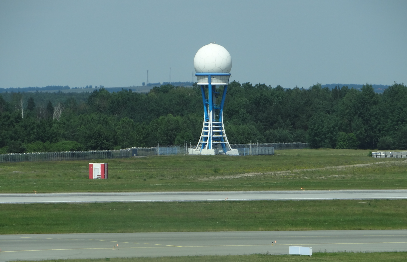 Katowice Pyrzowice. Radar. 2019 rok. Zdjęcie Karol Placha Hetman