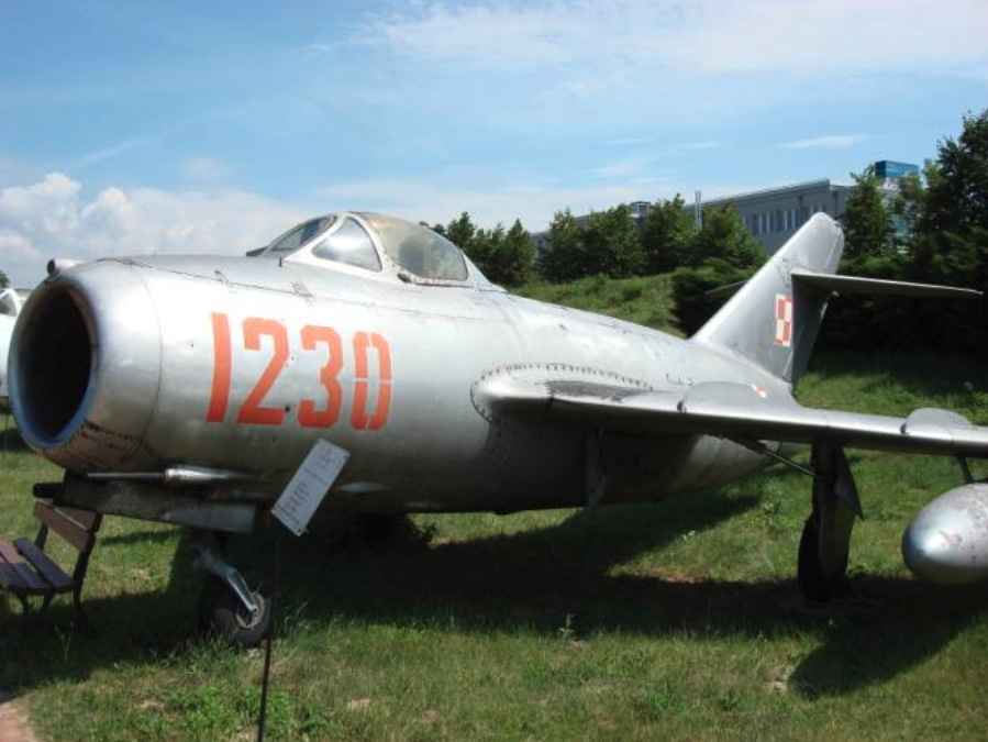 PZL Lim-2 nb 1230 Muzeum Lotnictwa Polskiego. Czyżyny 2007 rok. Zdjęcie Karol Placha Hetman