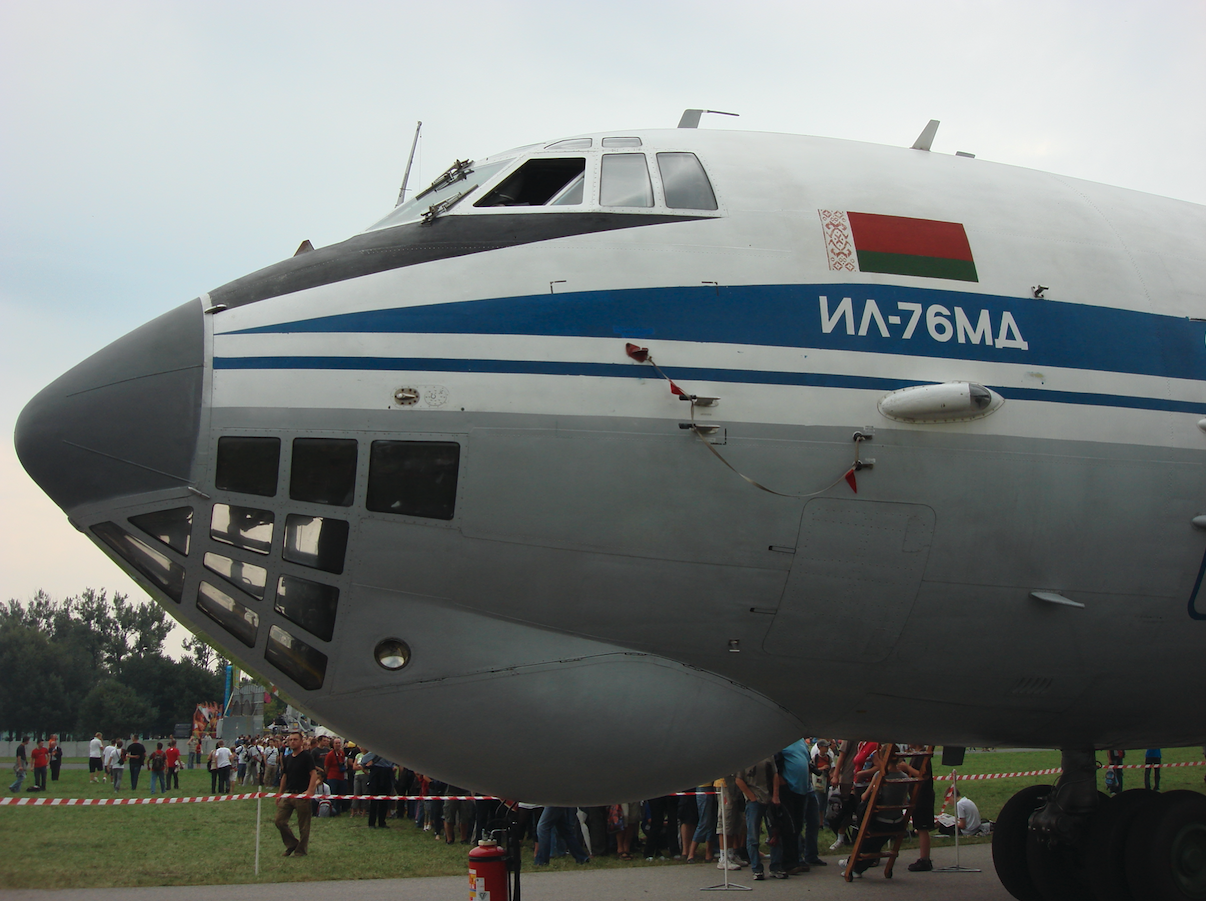 Iliuszyn Ił-76 MD nb EW 005 DE Białoruś. 2009 rok. Zdjęcie Karol Placha Hetman