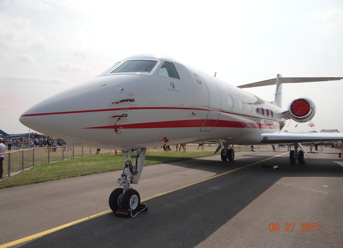 Gulfstream Aerospace G550 nb 0002. 2017 rok. Zdjęcie Karol Placha Hetman