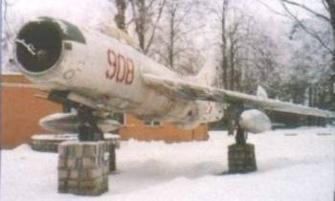 MiG-19 PM nb 908 nr fabryczny 650908. 1990r.