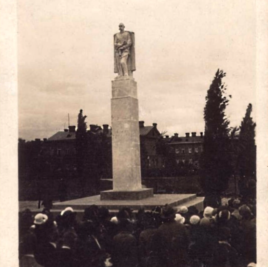 Pomnik Marszałka Józefa Piłsudskiego. 1936 rok. Zdjęcie LAC