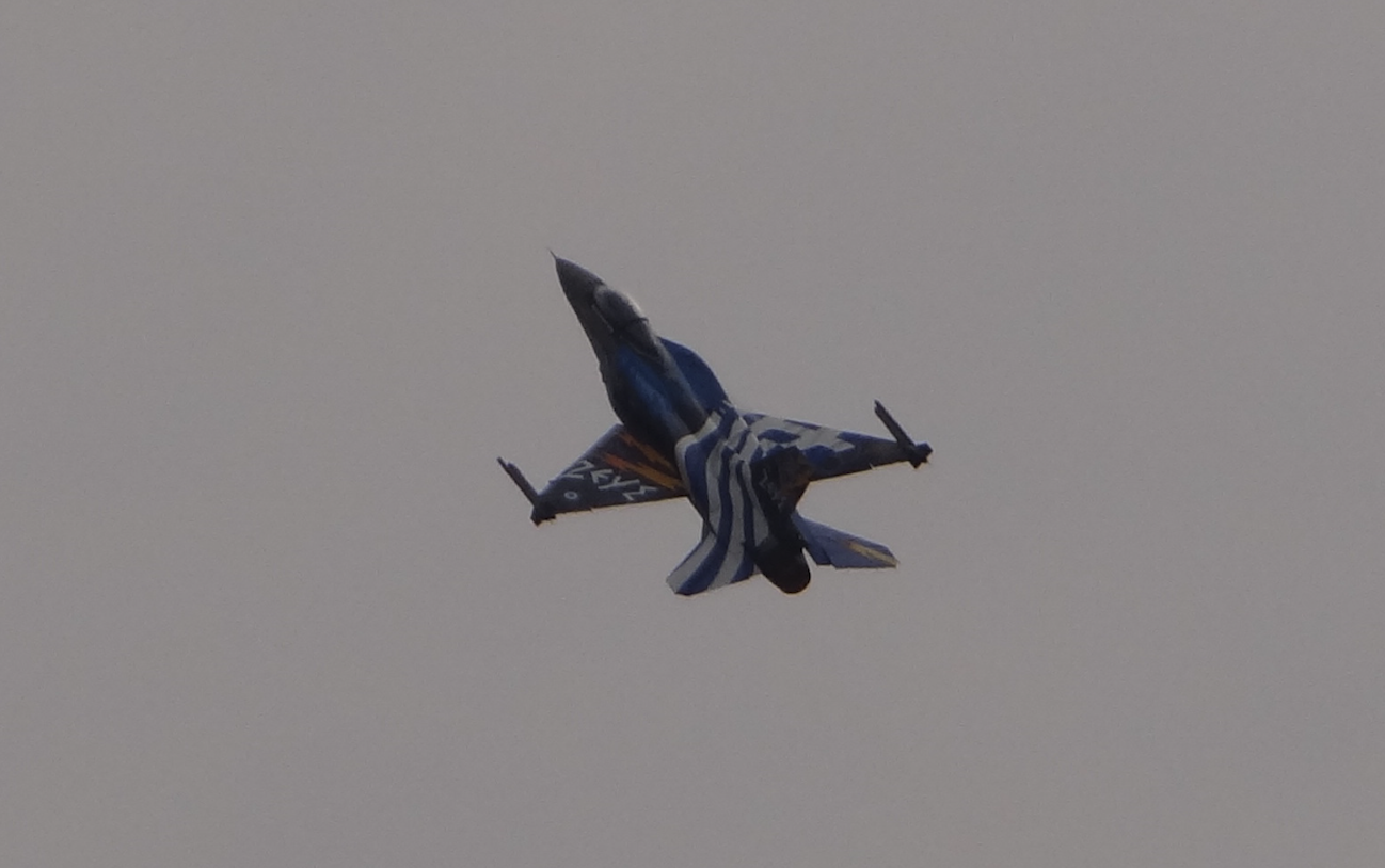 F-16 podczas pokazu. Grecja. Radom 2015r. Zdjęcie Karol Placha Hetman