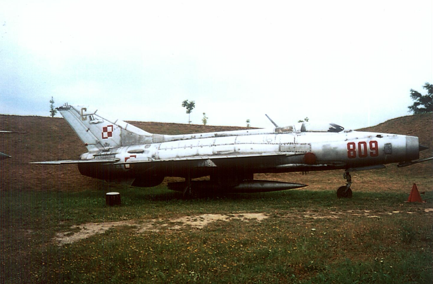 MiG-21 F-13 nb 809. 2007 rok. Zdjęcie Karol Placha Hetman