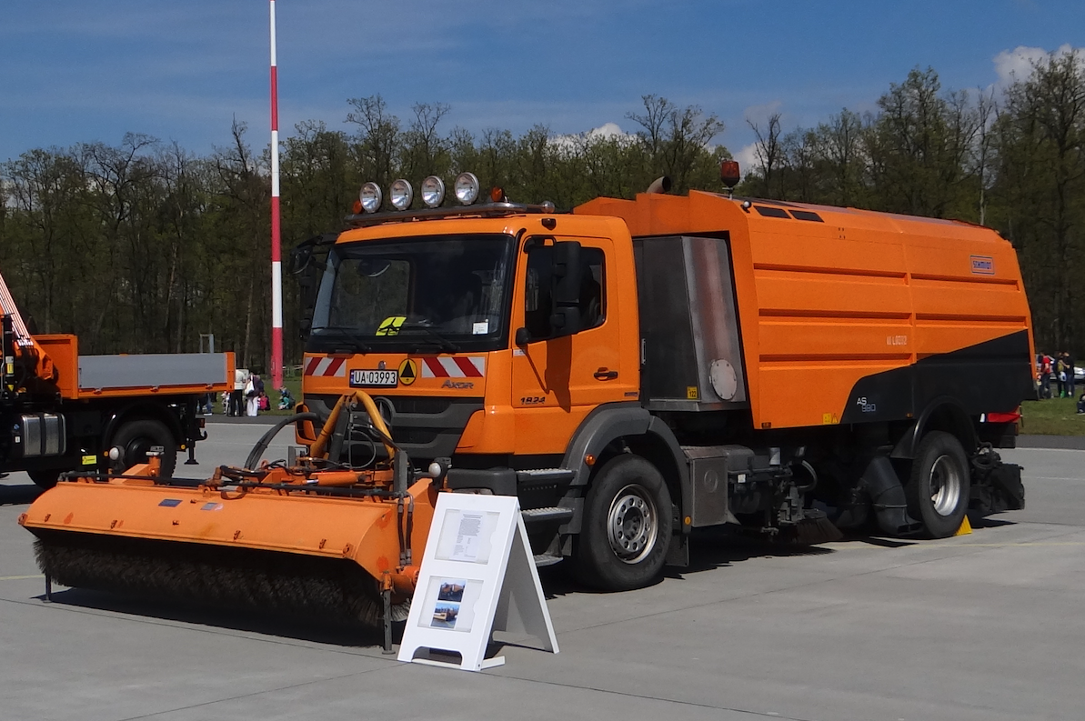 Airfield cleaner based on Mercedes Actros chassis. 2017. Photo by Karol Placha Hetman