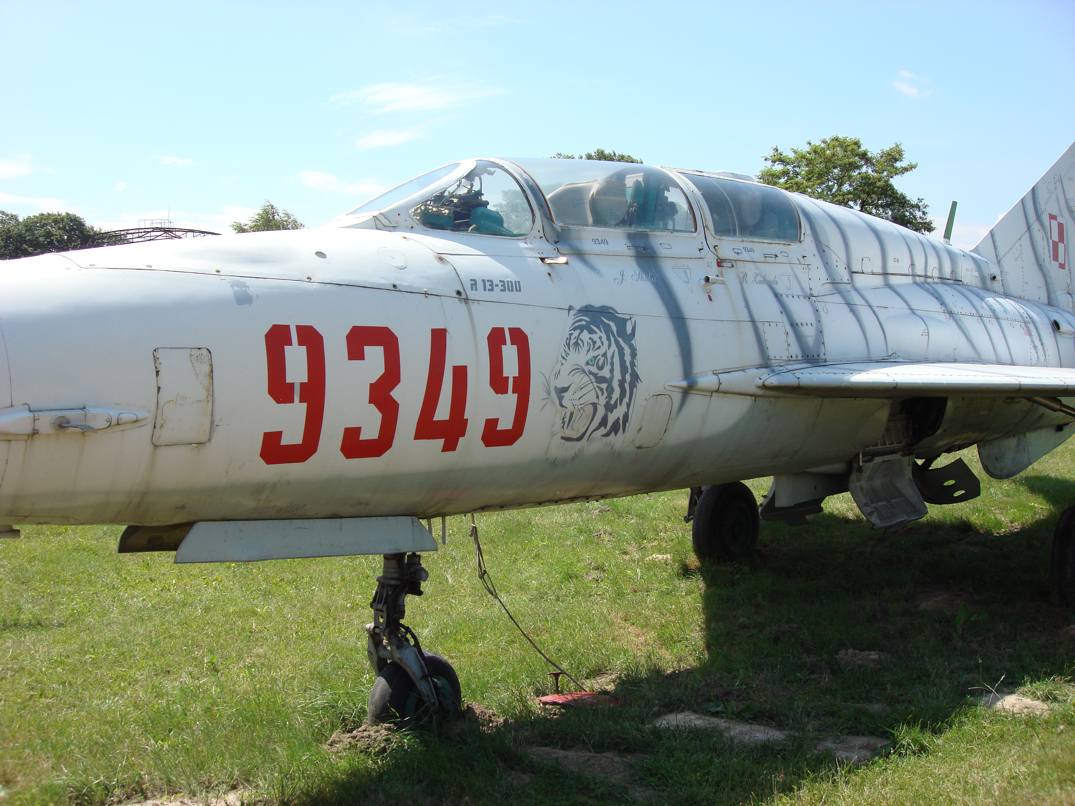 MiG-21 UM nb 9349. Czyżyny 2007 rok. Zdjęcie Karol Placha Hetman