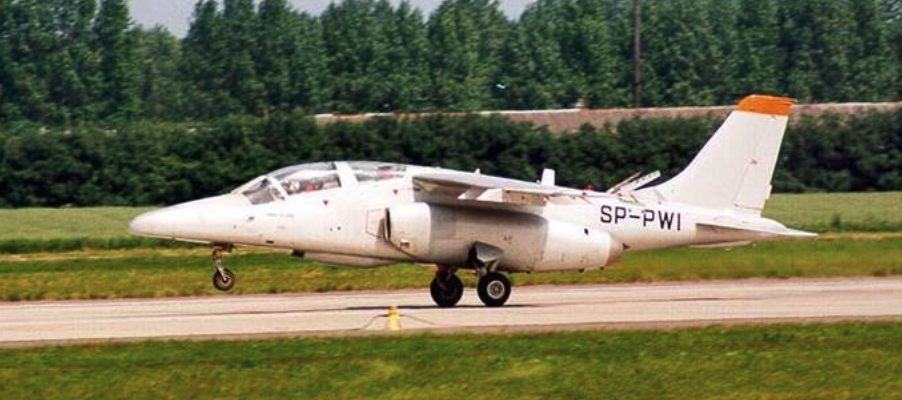 PZL I-22 No. AN 003-01 nb 301 registration SP-PWI. 1998. Photo of LAC