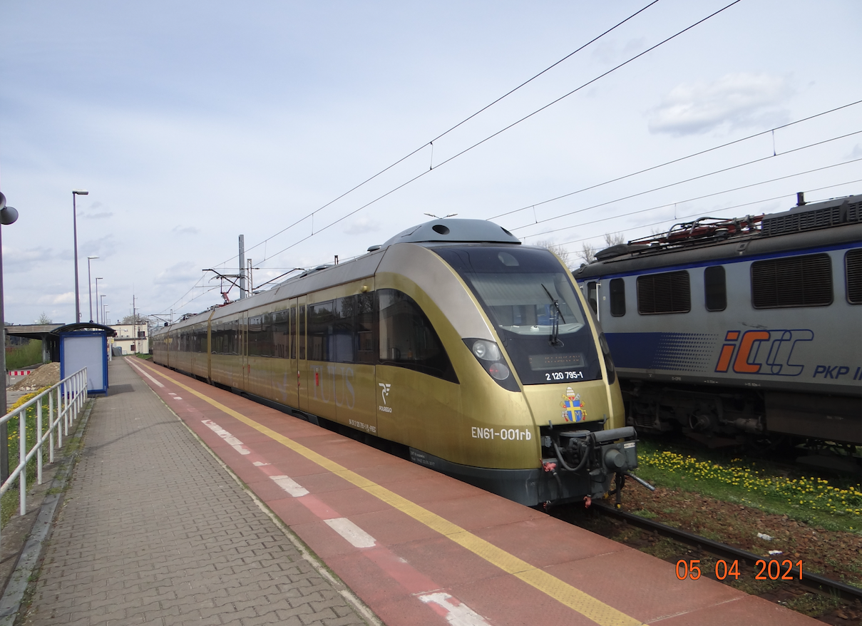 Papal Train EZT EN61-001, 14WE-07. 2021 year. Photo by Karol Placha Hetman