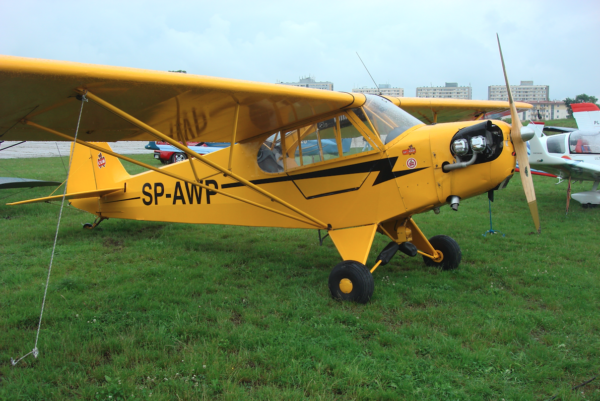 Piper J-3C-65 Cub SP-AWP. 2009 rok. Zdjęcie Karol Placha Hetman