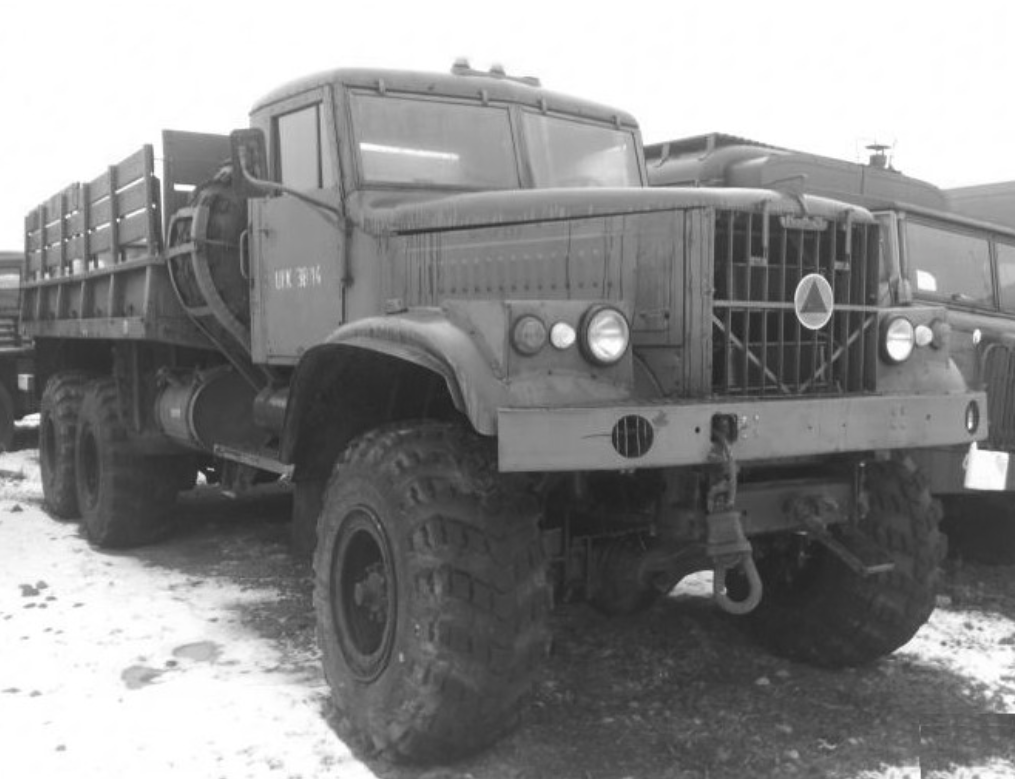 KrAZ-255 skrzynia. 2005 rok. Zdjęcie LAC