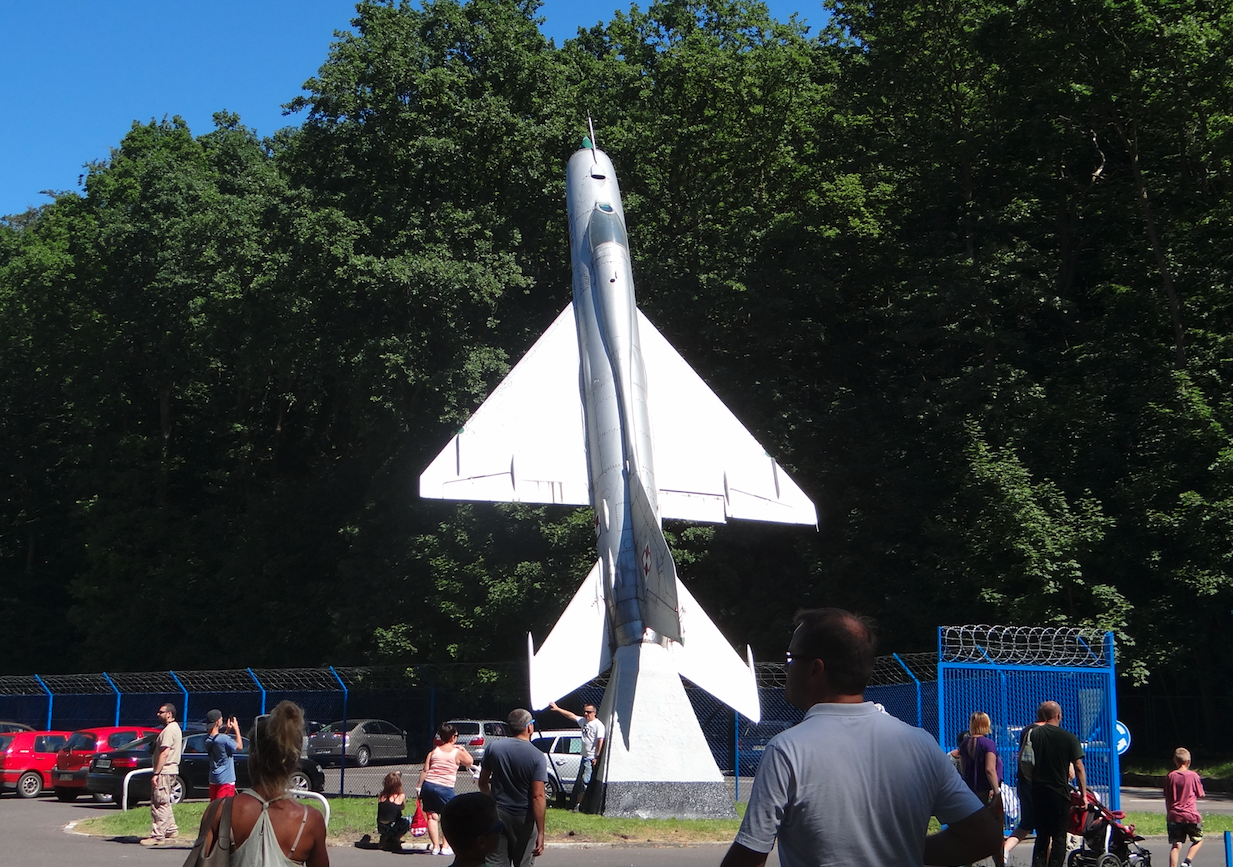 MiG-21 PF nb 0716. Babie Doły 2014 rok. Zdjęcie Karol Placha Hetman