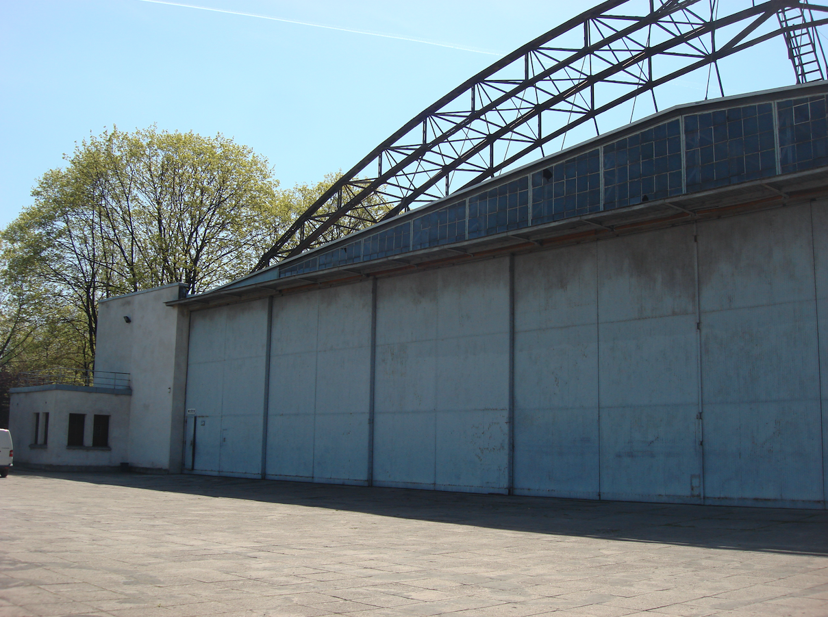 Hangar of the Polish Aviation Museum. Czyżyny 2009. Photo by Karol Placha Hetman