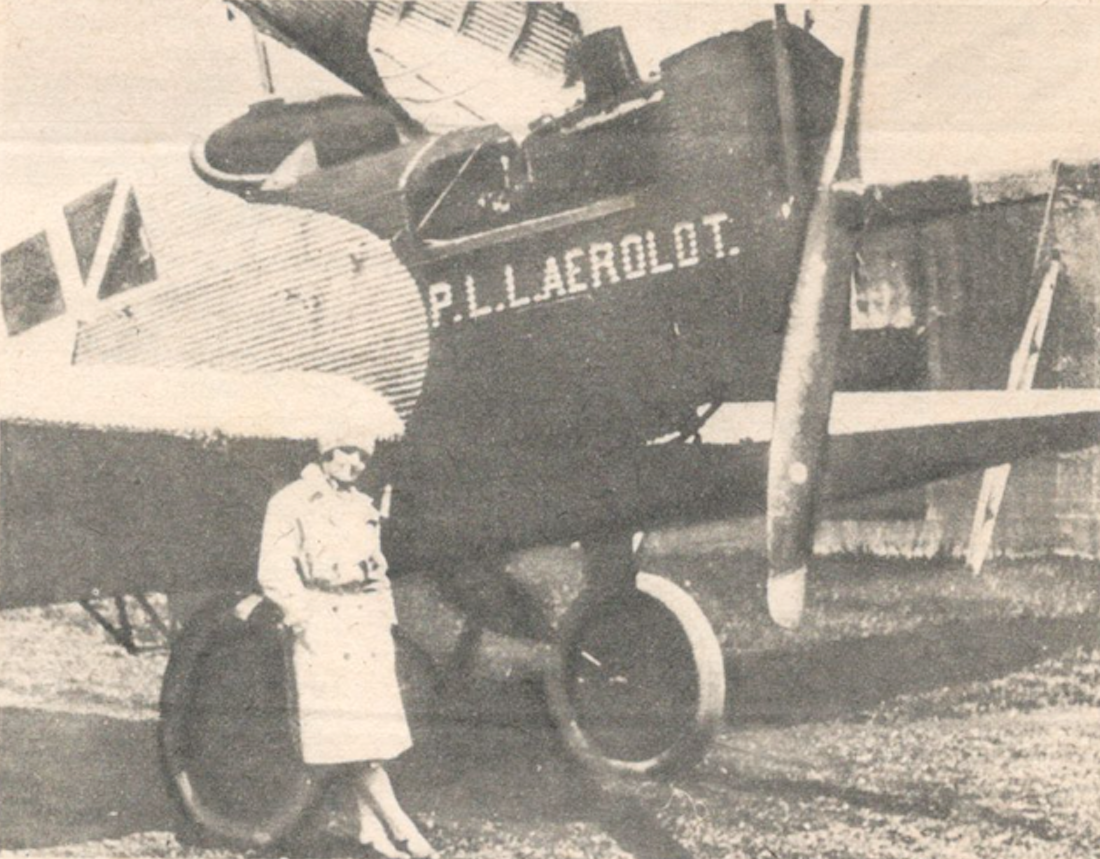 Zdjęcie reklamowe AEROLOT z samolotem Junkers F-13. 1926 rok. Zdjęcie Aerolot