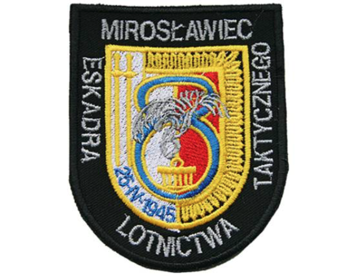 Emblem of the 8th Tactical Air Squadron