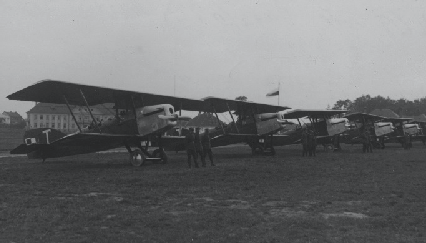 Potez XV na lotnisku w Warszawie, Mokotów. 1927 rok. Zdjęcie LAC