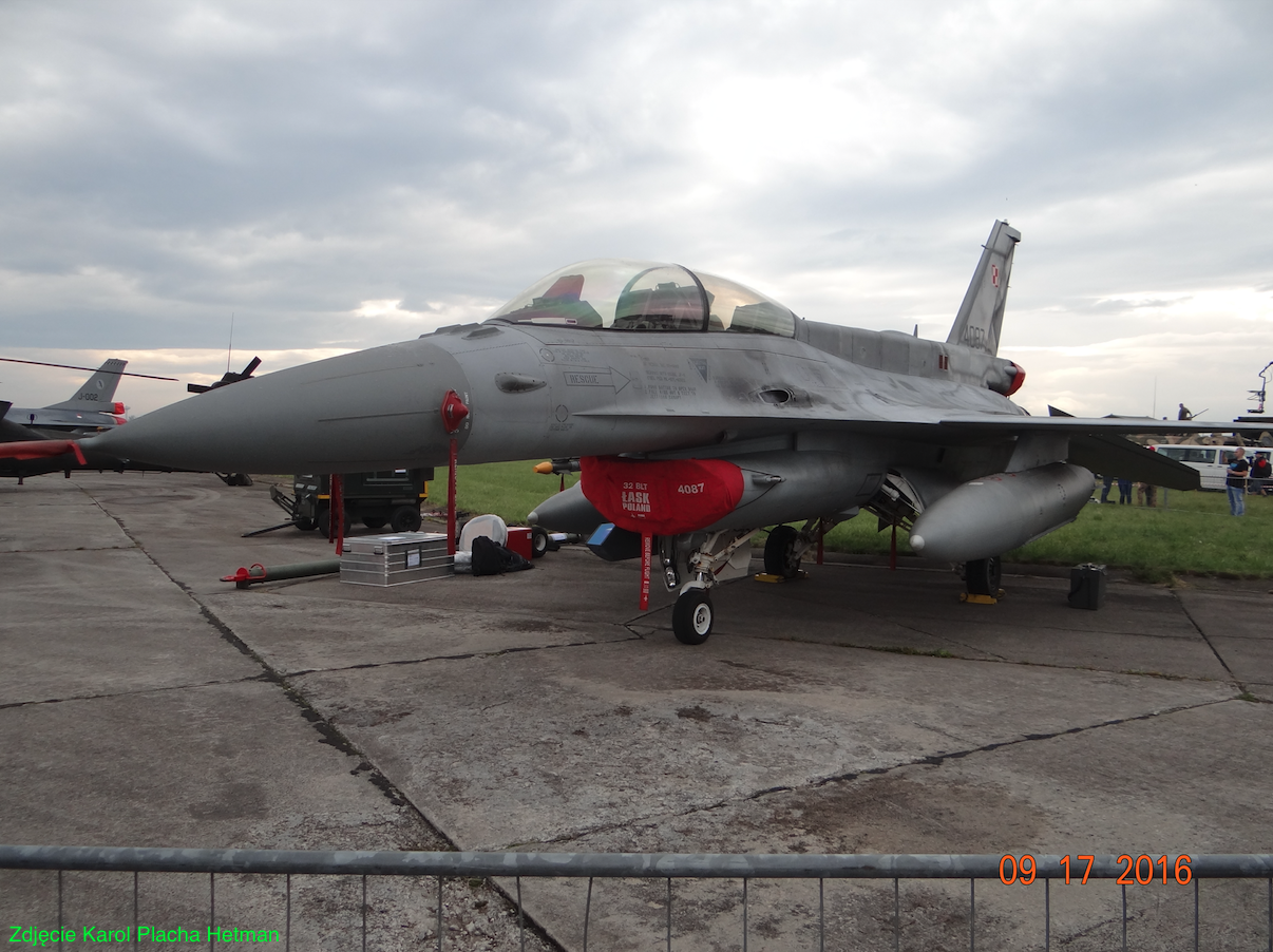 F-16 D nb 4087. 2016 rok. Zdjęcie Karol Placha Hetman