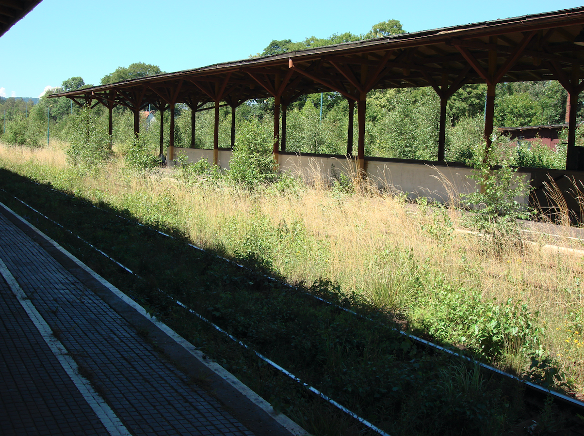 Jedlina Zdrój railway station. 2007 year. Photo by Karol Placha Hetman