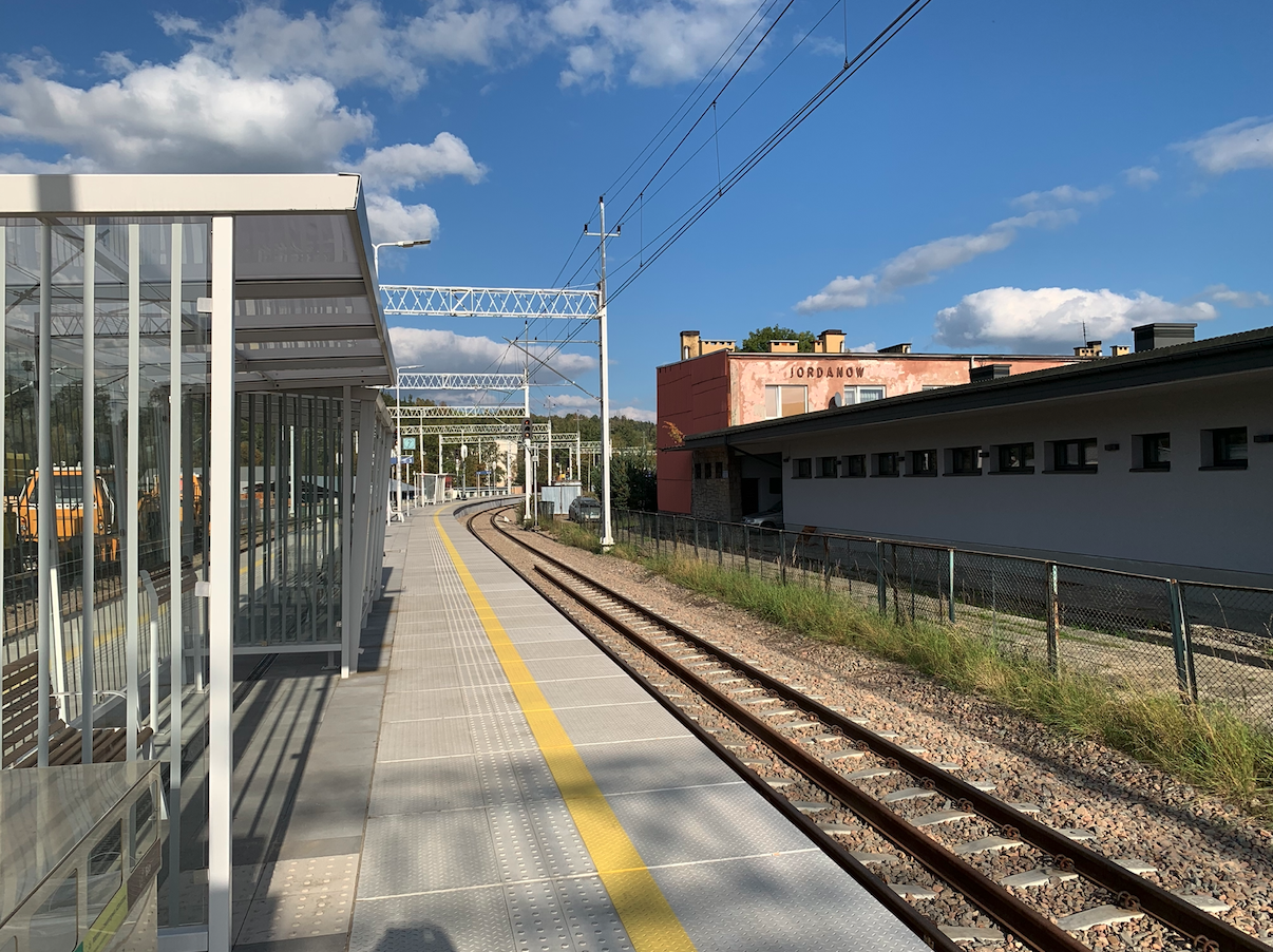 Jordanów railway station. 2022. Photo by Karol Placha Hetman