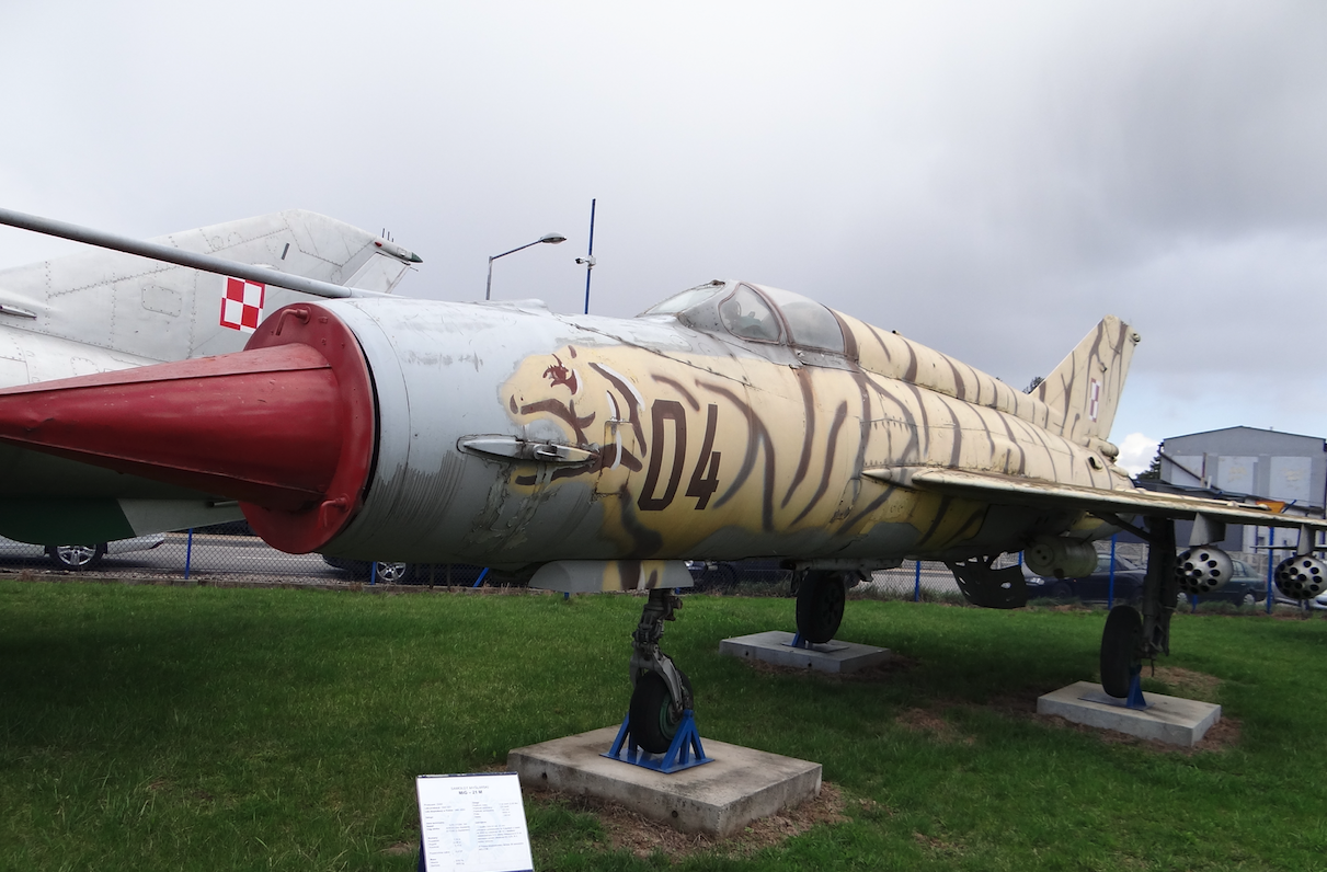 MiG-21 M nb 1808 nr 961808. Nb 04 jest fikcyjny. Dęblin 2017 rok. Zdjęcie Karol Placha Hetman