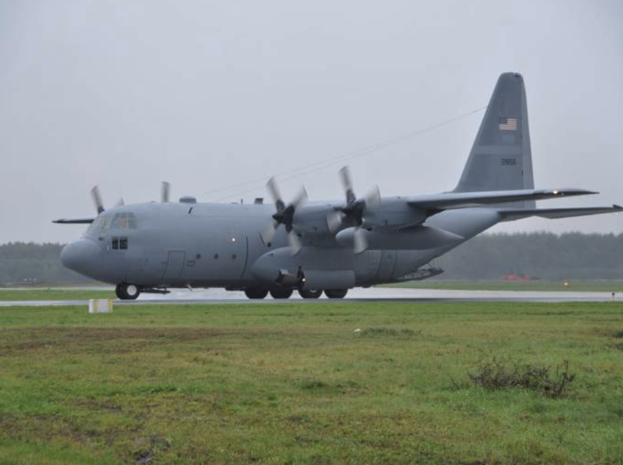 Lockheed C-130 nb 21856 during landing in Powidz, 2010-10-15. After a few days he received nb 1507. Photo by 33. BLTr