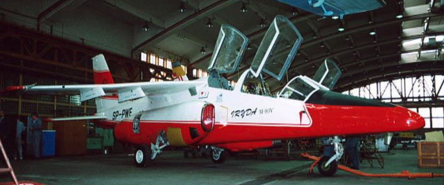 I-22 M-93 V nr 1 ANPB 1-01 ( poprzednio 1 ANP 01-06 ) rejestracja SP-PWE z silnikami Rolls-Royce Viper 545. Mielec 1996 rok. Zdjęcie LAC