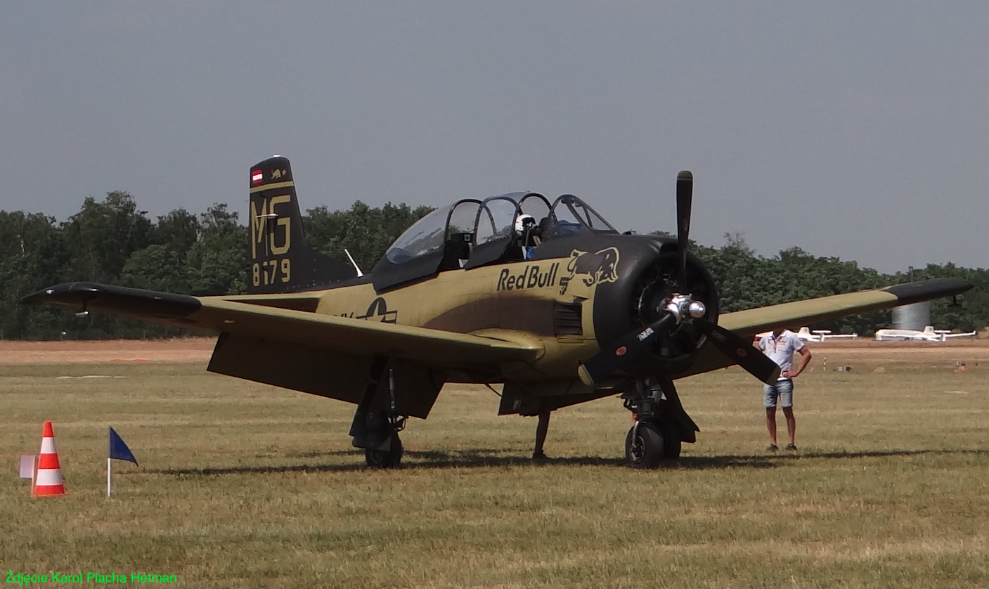 North American T-28 Trojan. 2021 rok. Zdjęcie Karol Placha Hetman