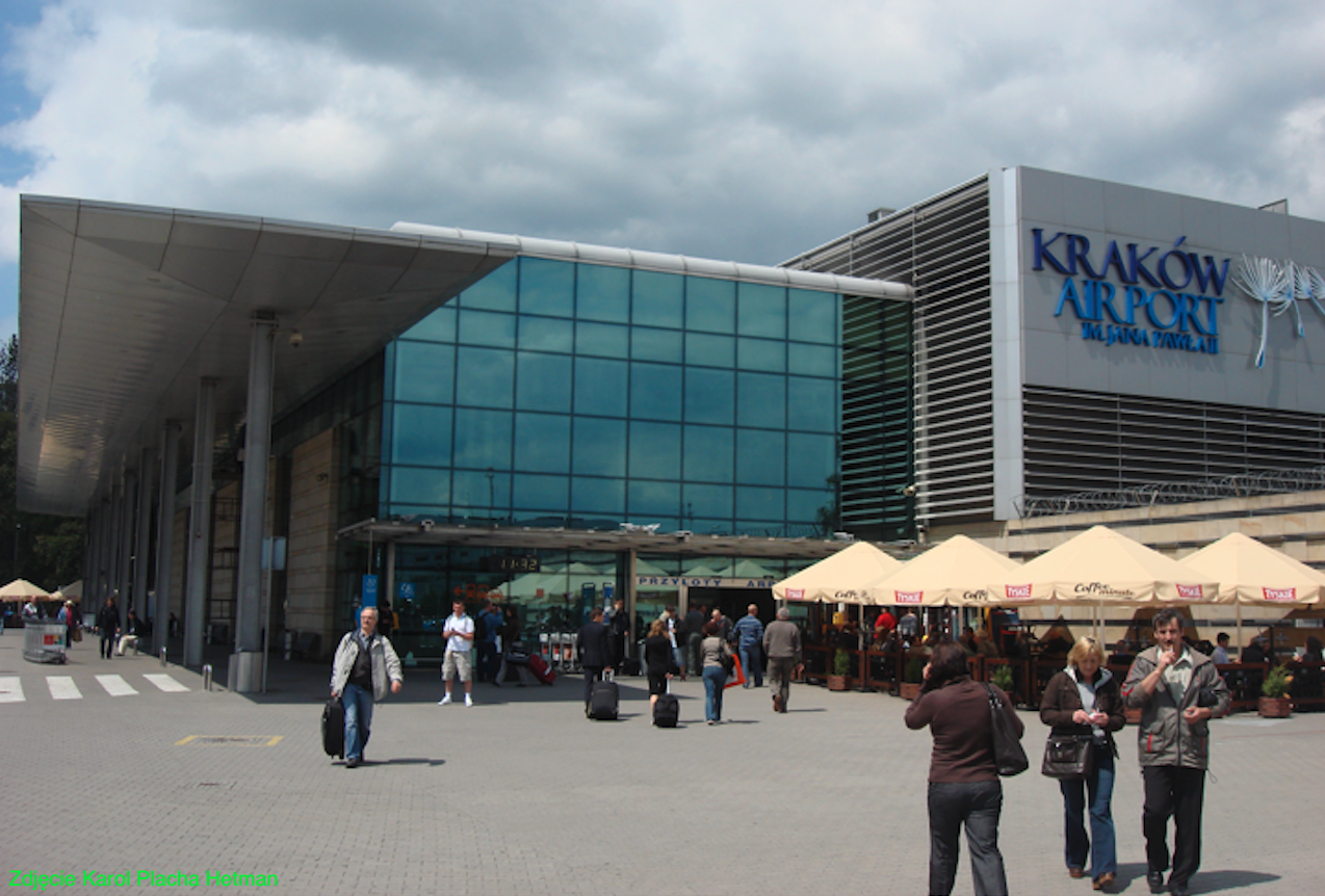 Rozbudowany terminal. 2009 rok. Zdjęcie Karol Placha Hetman
