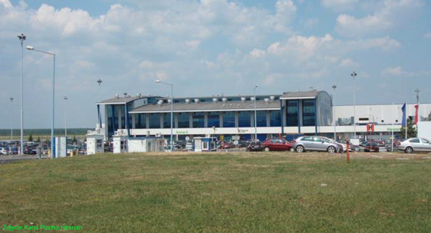 Katowice Airport. 2010 year. Photo by Karol Placha Hetman