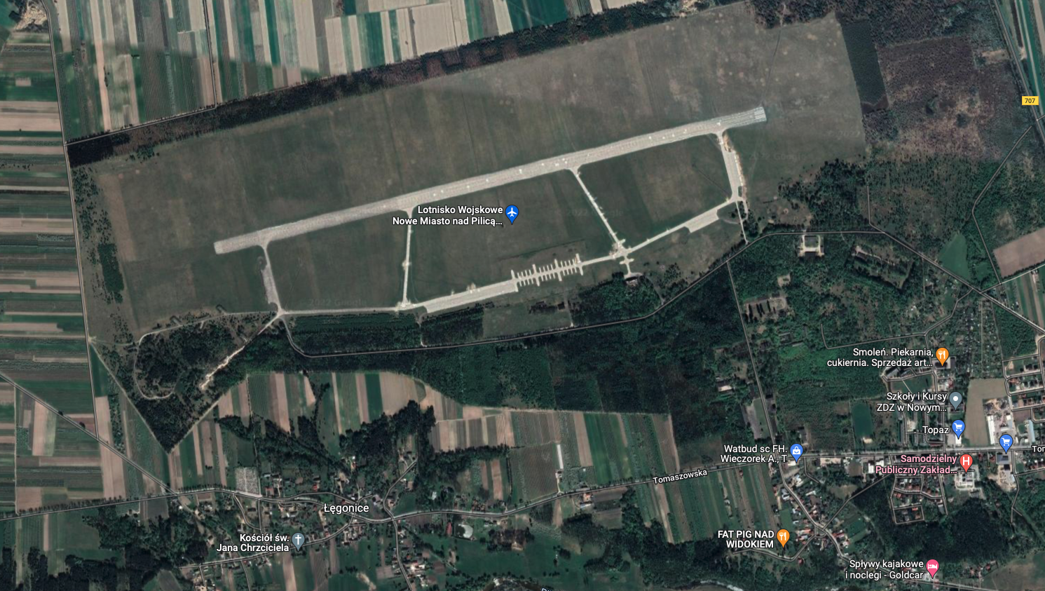 Lotnisko Nowe Miasto nad Pilicą. 2022 rok. Zdjęcie satelitarne