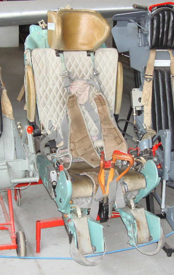 Fotel wyrzucany KM-1 używany w MiG-21 PFM, MiG-21 R, MiG-21 M. 2009 rok. Zdjęcie Karol Placha Hetman