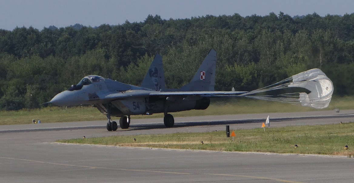 MiG-29 nb 54. Dęblin 2017 rok. Zdjęcie Karol Placha Hetman