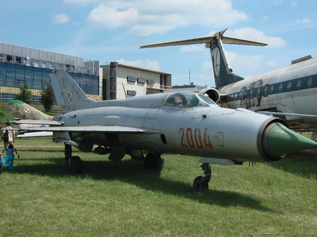 MiG-21 PF nb 2004. Czyżyny 2007. Photo by Karol Placha Hetman