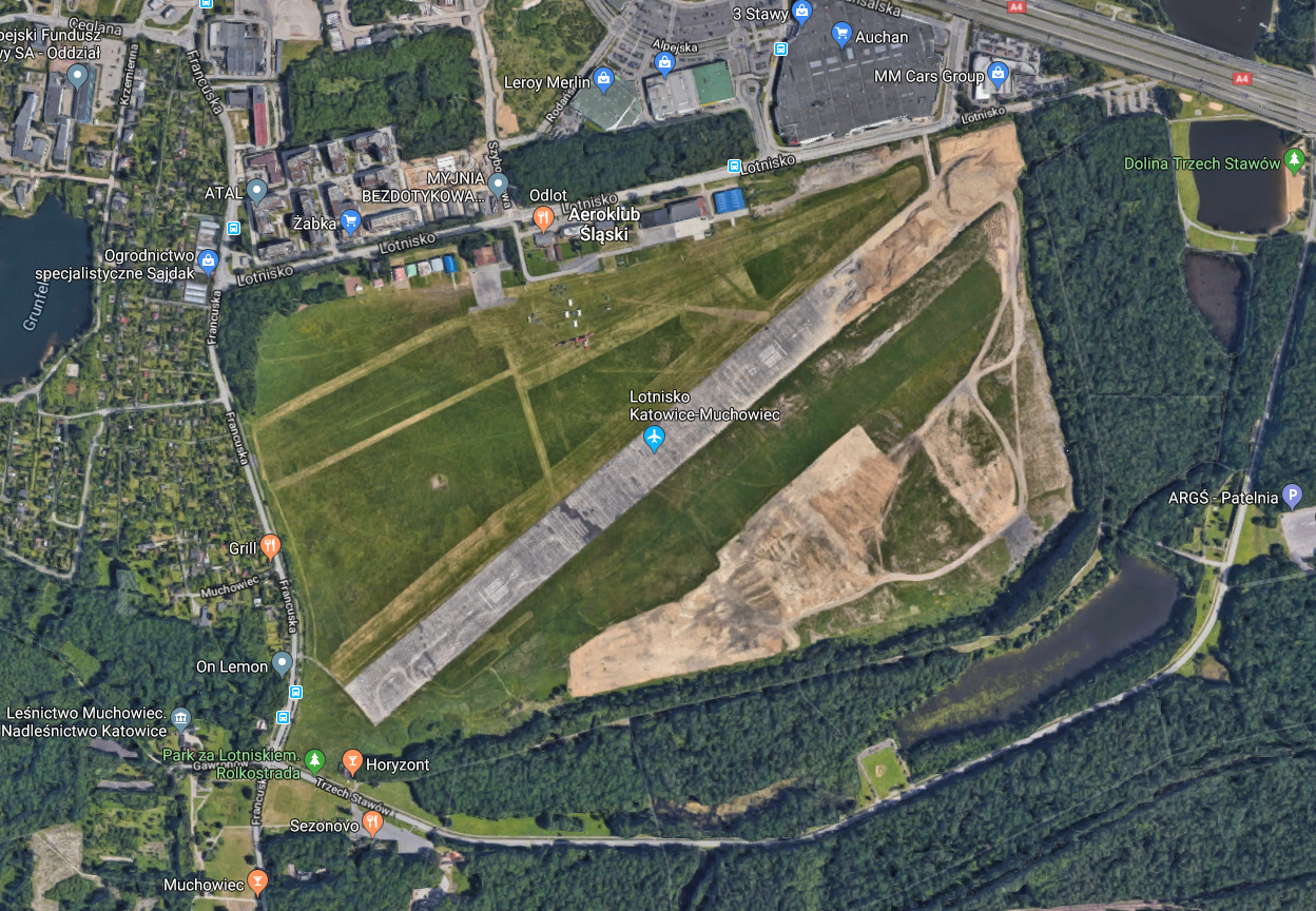 Lotnisko Katowice Muchowiec. 2019 rok. Zdjęcie Googlemaps